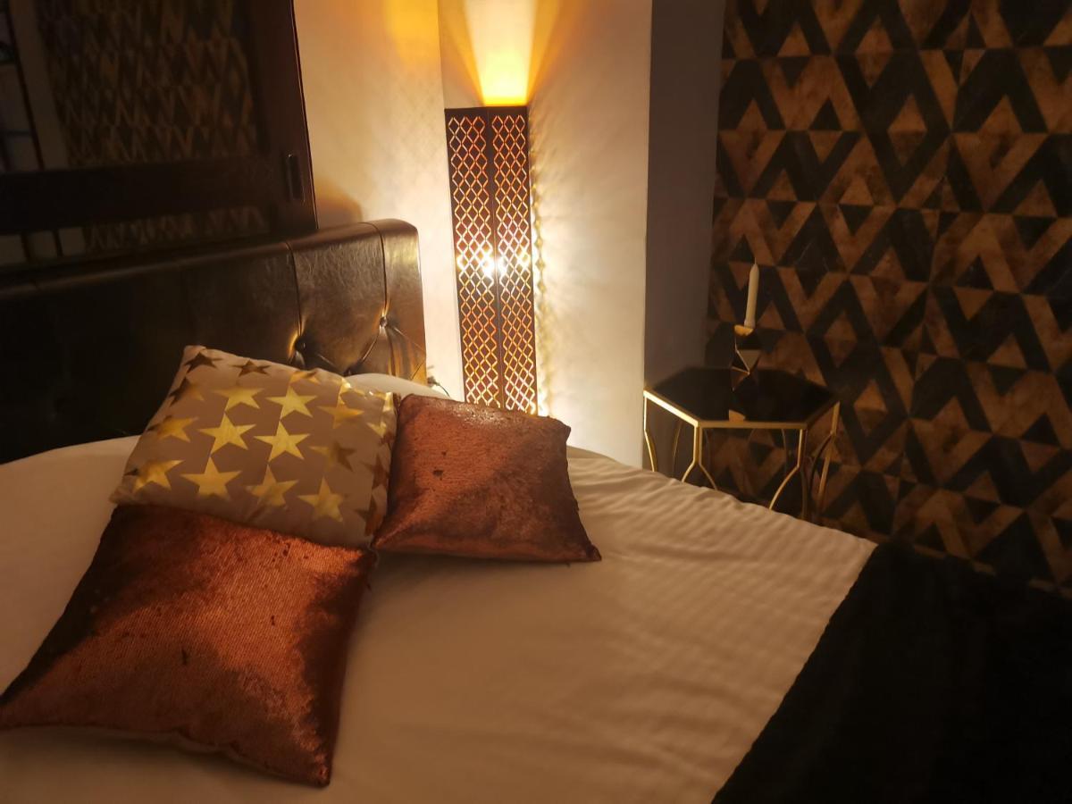 Chic Boutique Apart سِنايا المظهر الخارجي الصورة